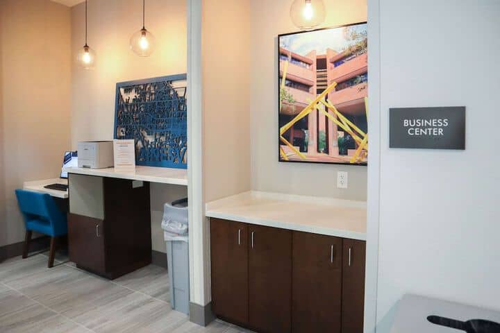 Business Center 49 of 59