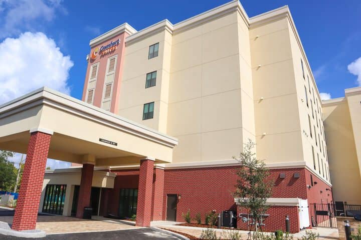 Hotel 54 of 59